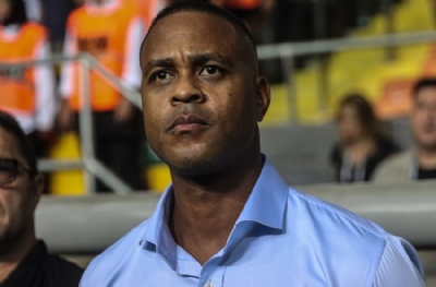 Patrick Kluivert'tan Younes Belhanda açıklaması