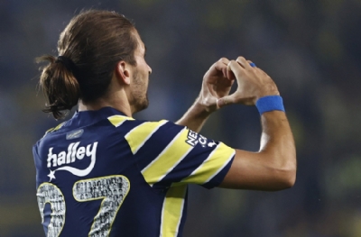 Düğün yapmayı Fenerbahçe’ye tercih etmenin ödülünü ‘resmen’ aldı 
