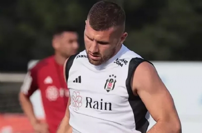 Sakat olmayan sakat Rebic! Her zaman aynı şeyi yapıyor