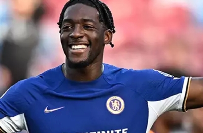 Chelsea farklı kazandı