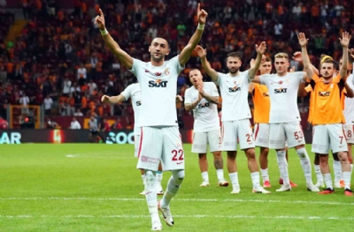 Galatasaraylı sosyal medya, Galatasaray’ı karıştırmaya çalışıyor 