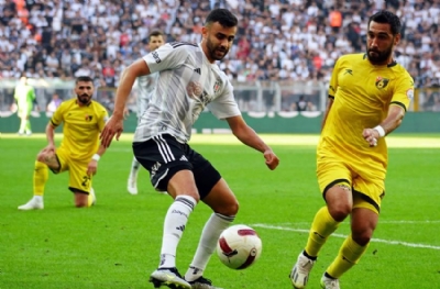 Rachid Ghezzal'ın ilk gol sevinci