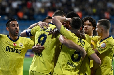 Fenerbahçe, deplasmanda kalesine duvar ördü