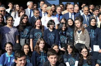 Melissa Vargas Malatya’da ‘hemşehrileriyle hasret giderdi’