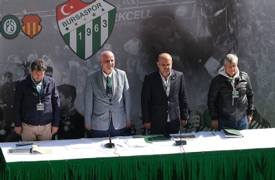 Bursaspor’da Tüzük Kongresi gerçekleşti