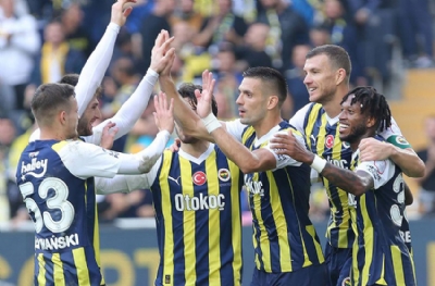 Szymanski, Tadic ve Dzeko! Üçü de topun ağzında! Moralleri bozuk 