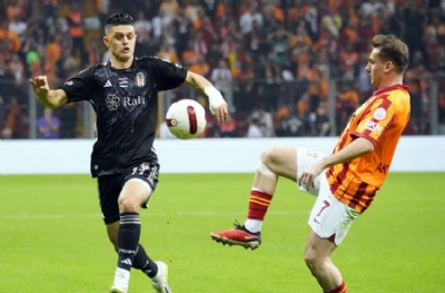 Galatasaray'dan Beşiktaş'a Rashica göndermesi
