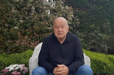 Kendisinden 10 yaş küçük Nihat Özdemir'in elini öpmeye kalkan Selim Soydan yine konuştu