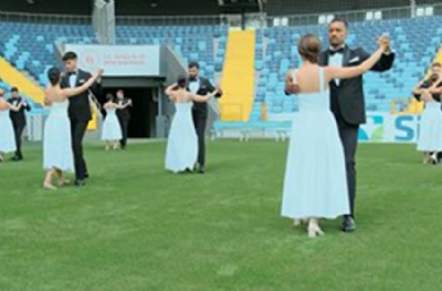 Adana Demirspor'dan 'Cumhuriyet valsi'