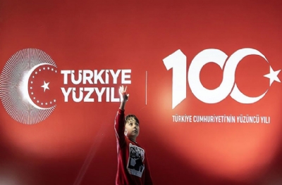 Spor camiasından Cumhuriyet Bayramı mesajları