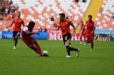 Adanaspor - Ümraniyespor maç sonucu: 1-0