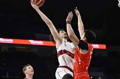 Galatasaray, Efes'i ezdi