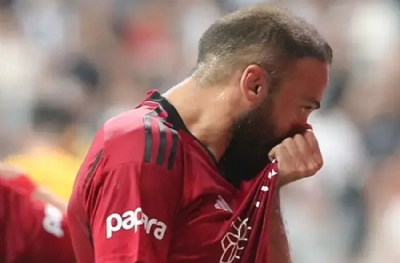 Cenk Tosun'dan Yakup Arda Kılıç'a övgü