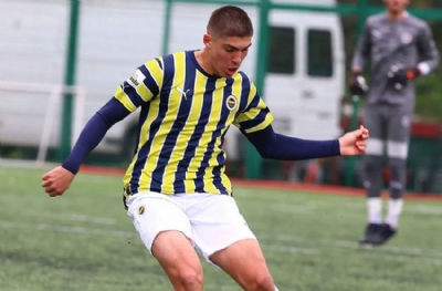 Fenerbahçe aradığı stoperi buldu! Solak ve oyun kurma özelliği ile dikkat çekiyor