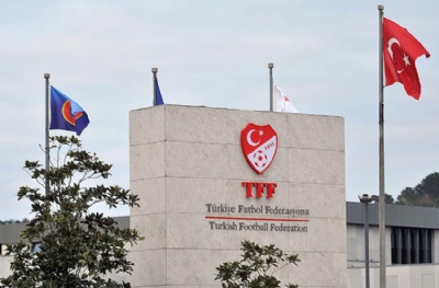 TFF flaş bilet açıklaması! Kendini sıyırdı topu kulüplere attı