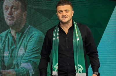 Konyaspor’da Hakan Keleş imzayı attı