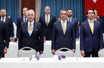 Fenerbahçe'nin borcu tam gaz artıyor! Kasadaki delik her geçen gün büyüyor
