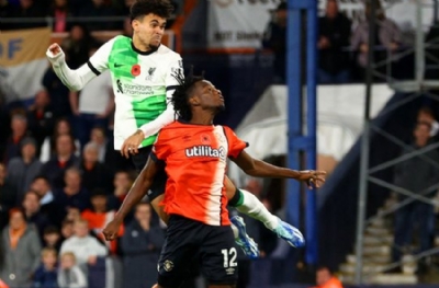 Liverpool, Luton Town deplasmanında 1 puana razı geldi
