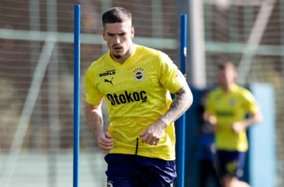 Fenerbahçe çabuk kırıldı! İki yenilgiden 4 kelle birden istenmeye başladı