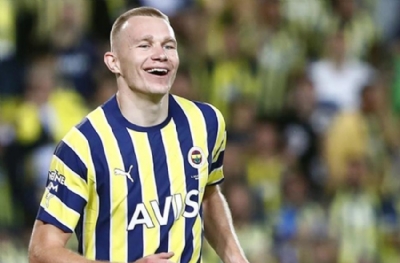 Milli takım hocası mesajı verdi! Szalai'nin Fenerbahçe'ye dönüş yolu açıldı