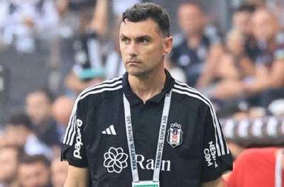 Burak Yılmaz düşman ilan edildi! Bu kez de Aboubakar'ın hocası Kral'a sallamayı seçti