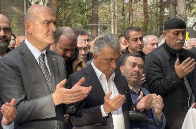 Beşiktaş Kulübü Başkanı Çebi'nin vefat eden kayınpederi toprağa verildi