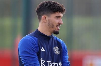 Manchester United’a şok Altay Bayındır’a müjdeli haber! Galatasaray maçında kalede