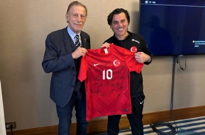 Christoph Daum'dan A Milli Takım kampına ziyaret