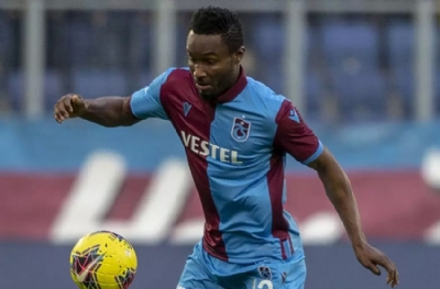 John Obi Mikel: Ailem beni tehdit etti