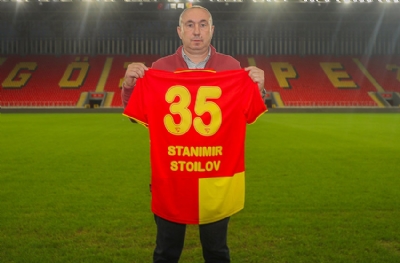 Göztepe Stanimir Stoilov'a emanet