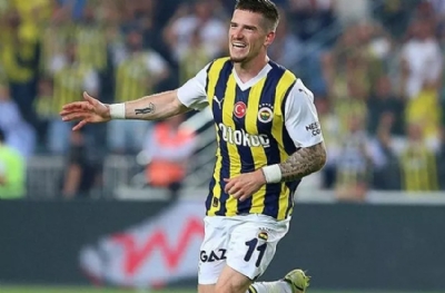 Ryan Kent'in ayrılığına engel! Maaşını kimse ödemeye yanaşmıyor
