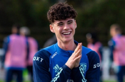 Premier Lig devleri Archie Gray'ı istiyor, Leeds United bırakmıyor