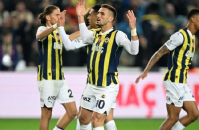 -3 derece soğuk! Suni çim! Üzerine 13 eksik! İşte Fenerbahçe 11'i