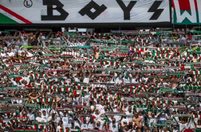 Legia Varşova taraftarına müebbet! UEFA cezayı kesecek