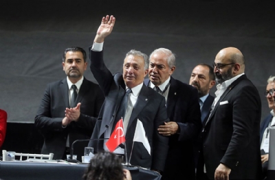 Çebi ağlayarak veda etti! 'Hepinizden helallik istiyorum'