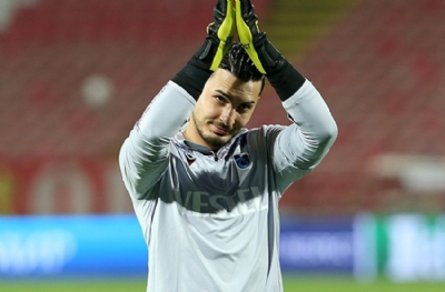 Uğurcan Çakır yolcu! Trabzonspor'un yeni kalecisi Romanya'dan geliyor