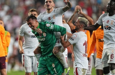 Dursun Özbek'le Erden Timur'un arasına Muslera girdi! Gidecek mi, kalacak mı?