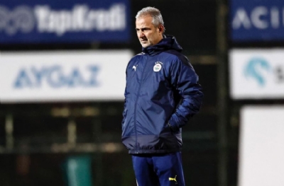 İsmail Kartal stoper bolluğundan ne yapacağını şaşırdı! Üç varyasyon şansı var