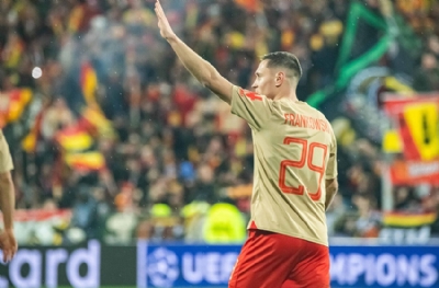 Lens - Sevilla: 2-1 (MAÇ SONUCU)
