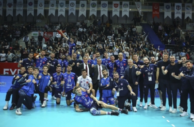 Halkbank - SL Benfica: 3-0