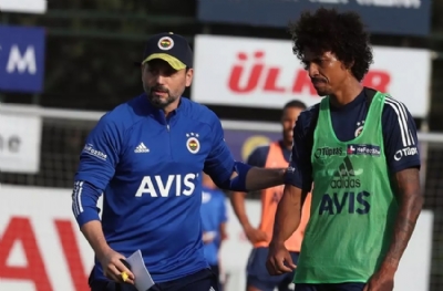 Fenerbahçe'nin eski yıldızı itiraf etti! 'Yenilince kızgınlıktan elimi kırdım'