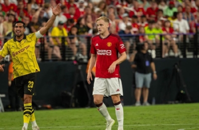 Donny van de Beek'in yeni adresi belli oldu! Frankfurt yolcusu