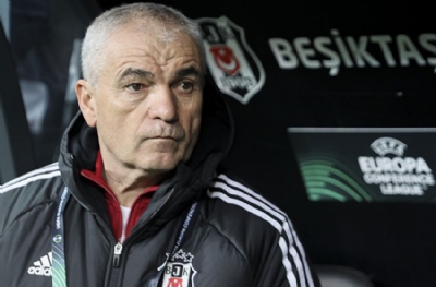 Beşiktaş'ta şaka gibi sözleşme! Rıza Çalımbay'la 9 günlük anlaşma yapıldı