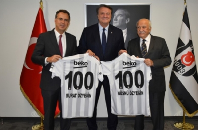 Özyeğin'lerden desteğe devam