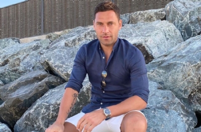 Tosic kendine yakın sosyal medya trolleri ile Samet Aybaba'ya baskı yapıyor