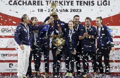 Cacharel Türkiye’de şampiyon ENKA 