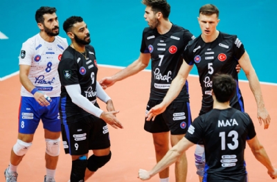 Halkbank - Fenerbahçe Parolapara: 3-0 (MAÇ SONUCU)