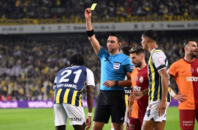 Sınırdaki 3 futbolcu haftaya cezalı
