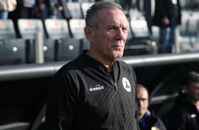 Giresunspor'da Mehmet Birinci ile yollarını ayrıldı
