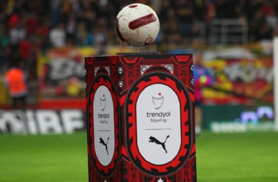 Sivasspor'da teknik direktör Servet Çetin ile yollar ayrıldı